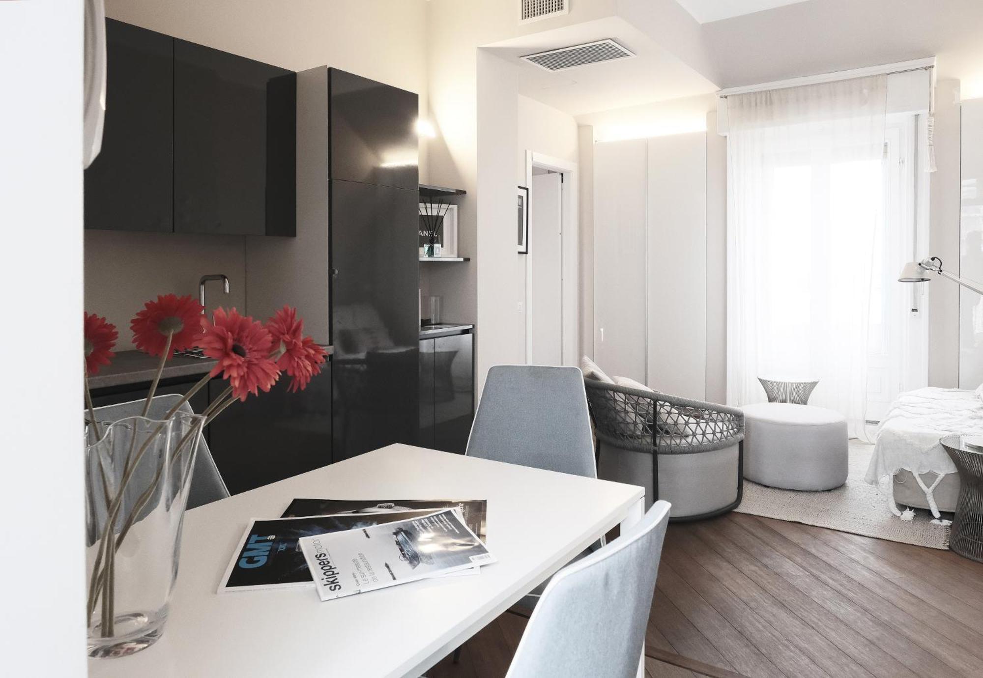 Comecasa Attic 5 Min Walk From Duomo 米兰 外观 照片
